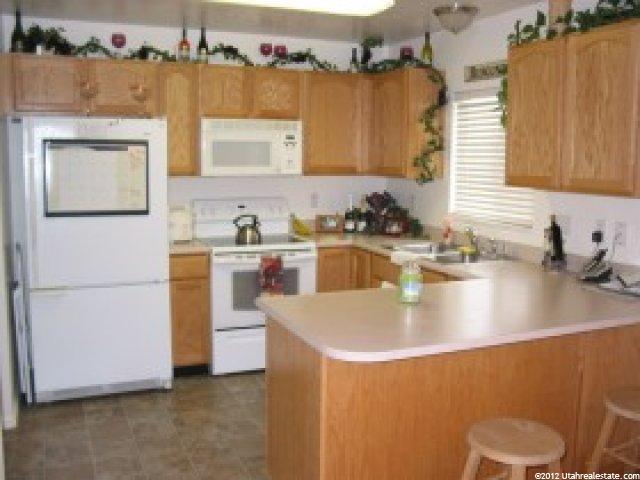 4032 W 4700 S, Roy, UT 84067 — photo 2
