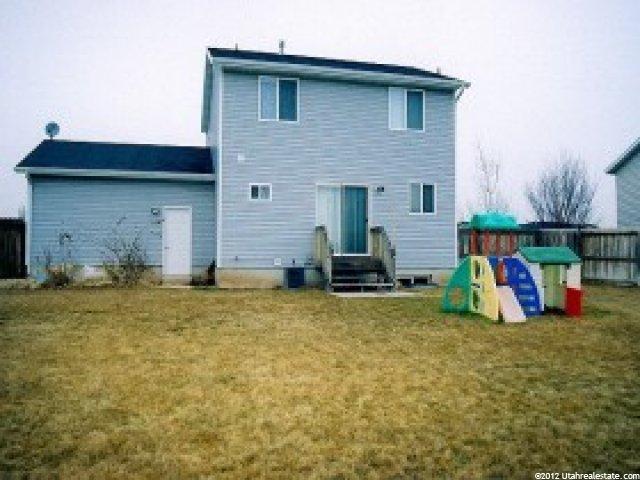 599 W 450 N, Clearfield, UT 84015 — photo 2