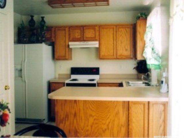 599 W 450 N, Clearfield, UT 84015 — photo 5