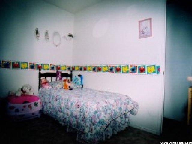 599 W 450 N, Clearfield, UT 84015 — photo 8