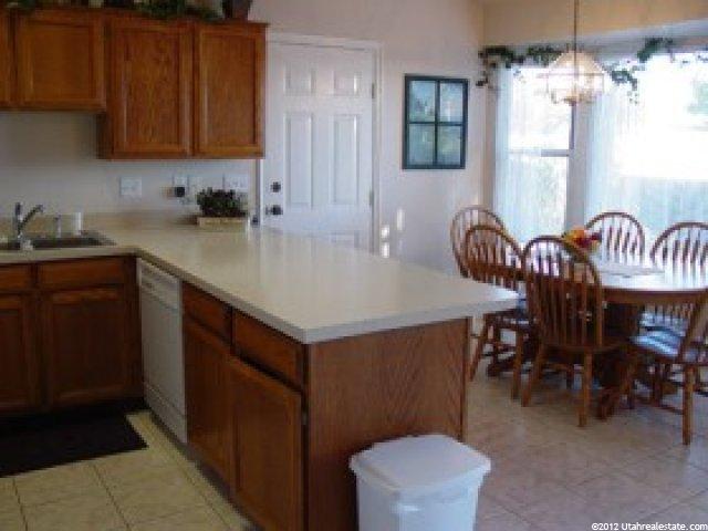 1147 W 525 N, Clearfield, UT 84015 — photo 4