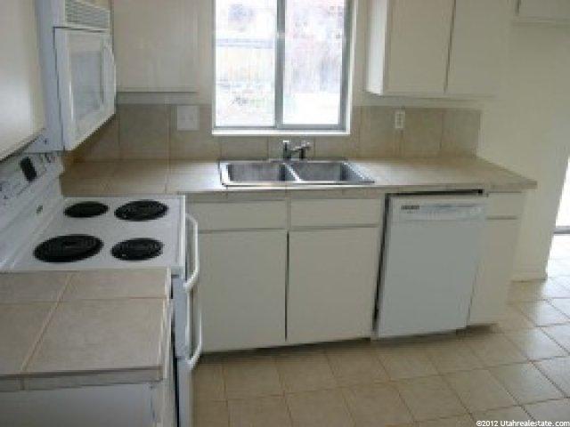 371 S 1000 E, Kaysville, UT 84037 — photo 5
