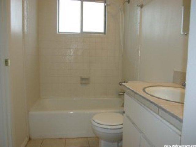 371 S 1000 E, Kaysville, UT 84037 — photo 6