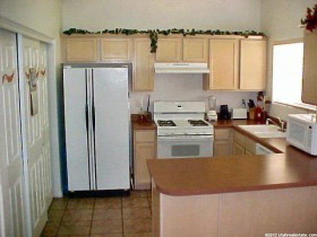 5099 S 3925 W, Roy, UT 84067 — photo 3