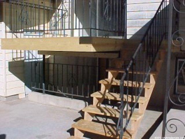 621 W 1750 N, Clinton, UT 84015 — photo 7