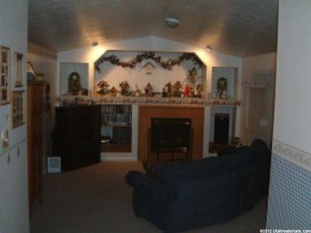 931 W 150 S, Clearfield, UT 84015 — photo 2