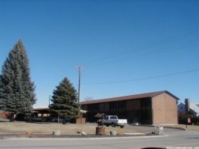 369 E 100 N, Vernal, UT 84078 — photo 2