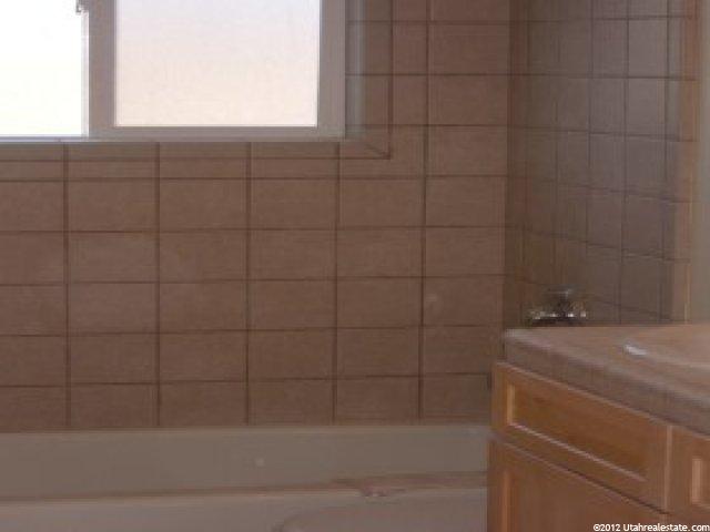 190 E 7615 S, Midvale, UT 84047 — photo 6