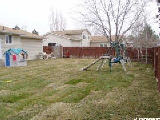 9242 Quail Run Dr, Sandy, UT 84093 — photo 6