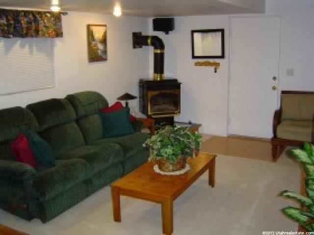 970 W 450 S, Layton, UT 84041 — photo 7