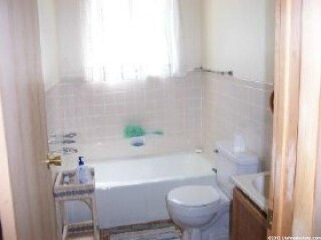 611 Conifer Dr, Oakley, UT 84055 — photo 5
