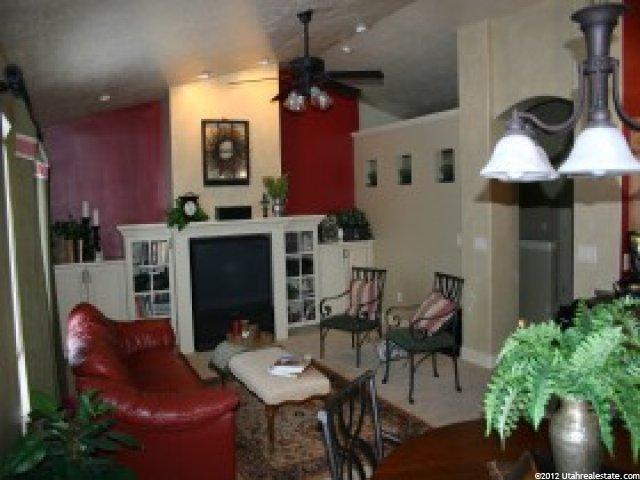 364 Meadow Ln, Providence, UT 84332 — photo 2