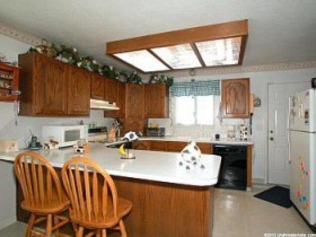5871 S 3200 W, Roy, UT 84067 — photo 4