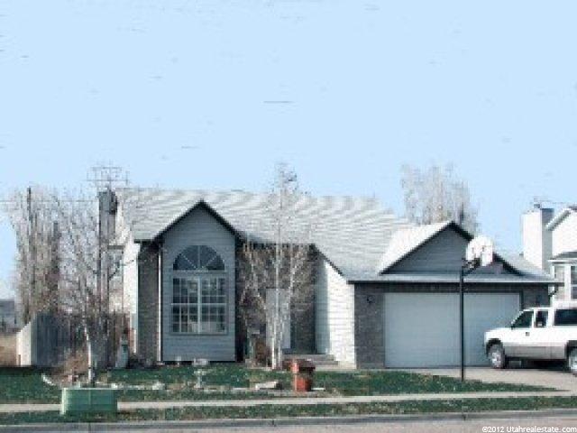 5871 S 3200 W, Roy, UT 84067 — photo 7
