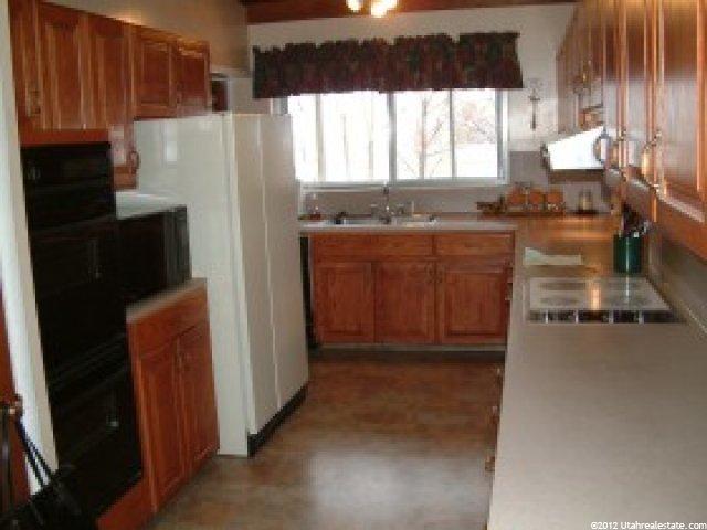 532 E 2600 S, Bountiful, UT 84010 — photo 3