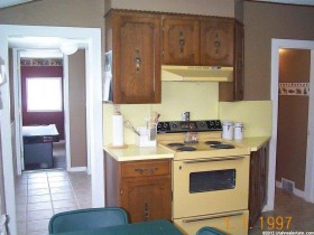 12686 N 1200 E, Cove, UT 84320 — photo 2