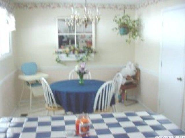 1385 Country Manor Dr, Logan, UT 84321 — photo 2