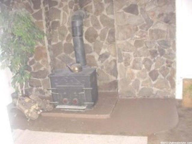 1385 Country Manor Dr, Logan, UT 84321 — photo 3
