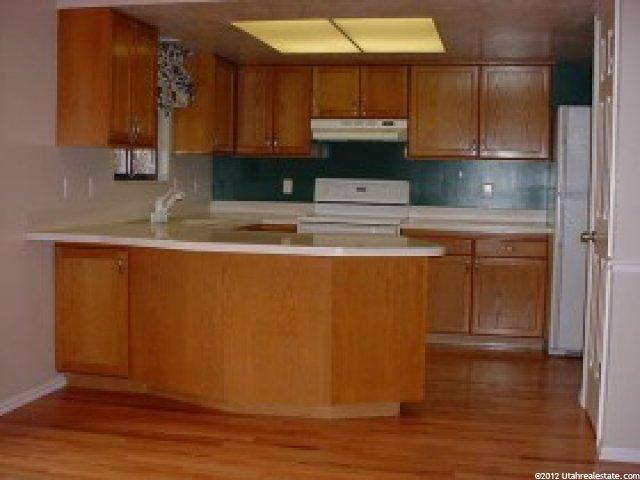 1428 E Snowcreek Dr, Layton, UT 84040 — photo 4