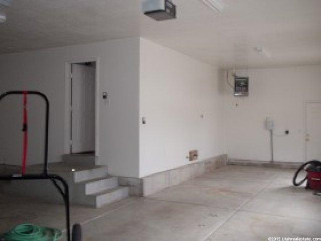 1202 N 2155 W, Clinton, UT 84015 — photo 3