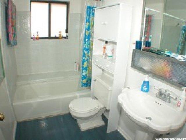 7892 S 860 E, Sandy, UT 84094 — photo 8