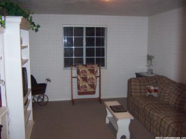381 W 1500 N, Centerville, UT 84014 — photo 6