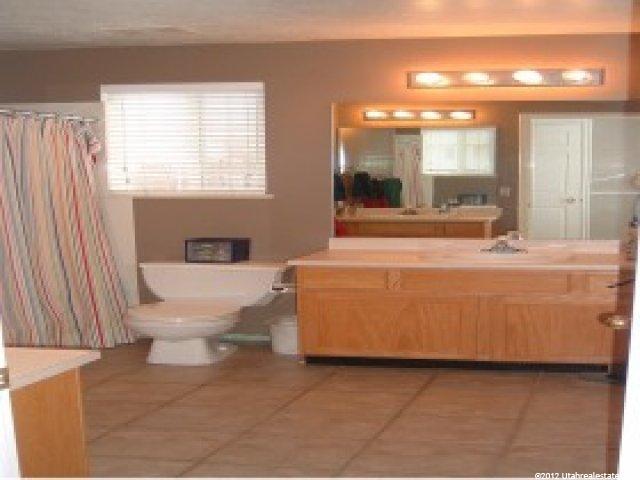 1414 Willow Valley Dr, Centerville, UT 84014 — photo 5