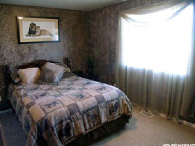 3794 W 4525 S, West Haven, UT 84401 — photo 5