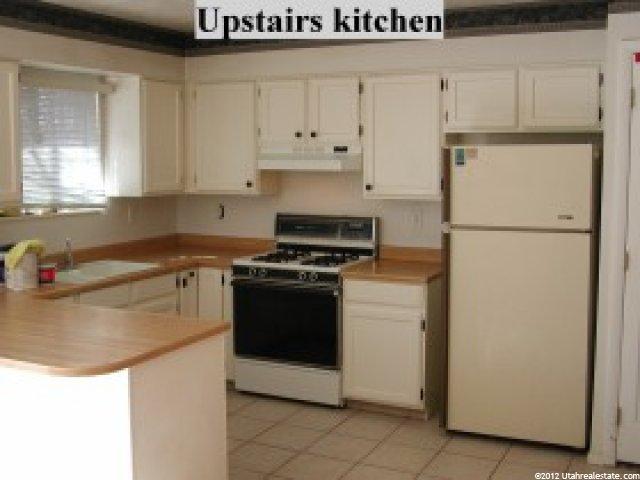 9686 Buttonwood Dr, Sandy, UT 84092 — photo 3