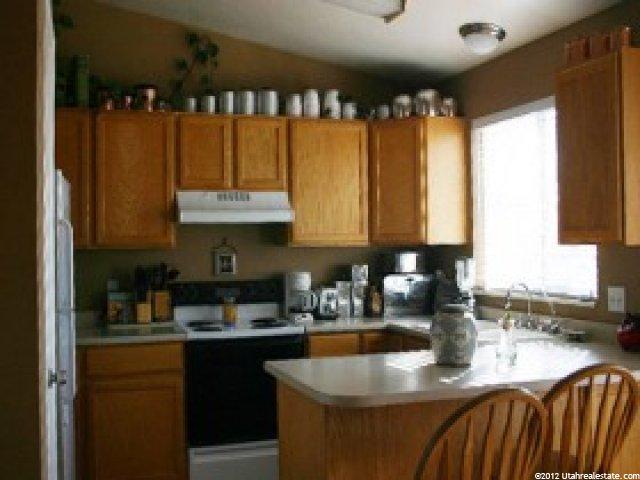 1365 N 100 W, Layton, UT 84041 — photo 3