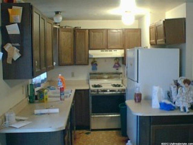 5854 Westbench Dr, Kearns, UT 84118 — photo 3