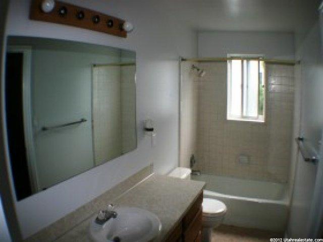 683 W 1460 St N, Clinton, UT 84015 — photo 5