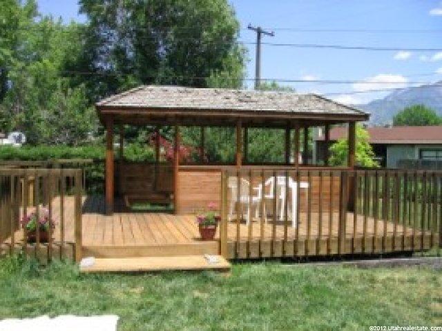 9855 Amber Ln, Sandy, UT 84094 — photo 2