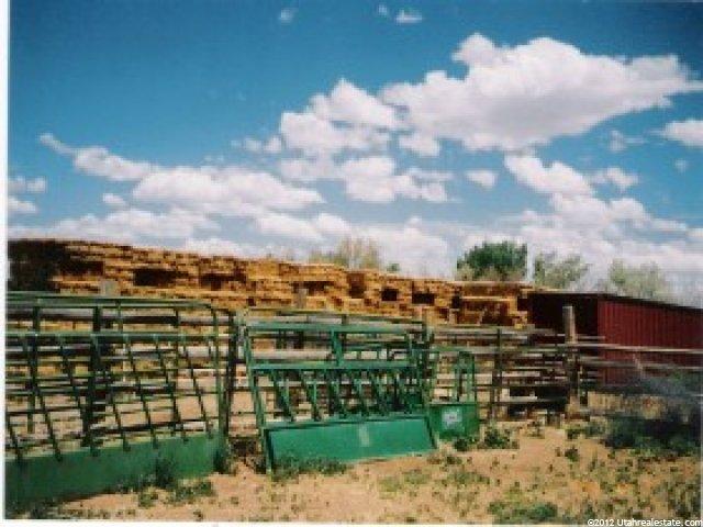 930 W 3000s, Roosevelt, UT 84066 — photo 6