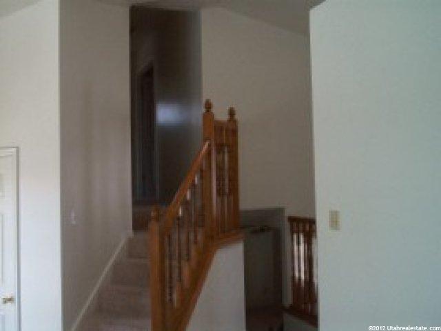 584 N 1360 W, Clinton, UT 84015 — photo 2