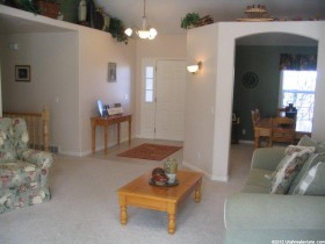 586 E Beachwood Dr S, Draper, UT 84020 — photo 3