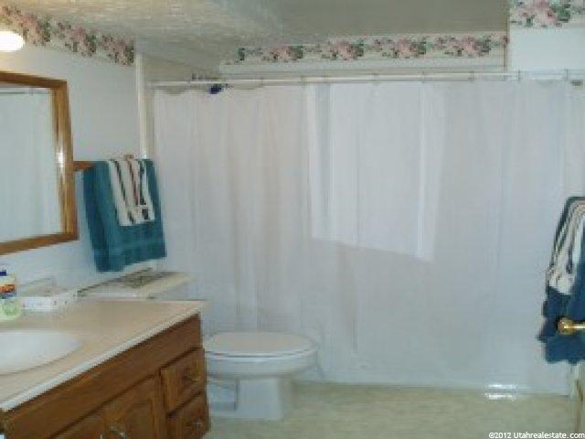 314 W Center St #J70, Bountiful, UT 84010 — photo 2