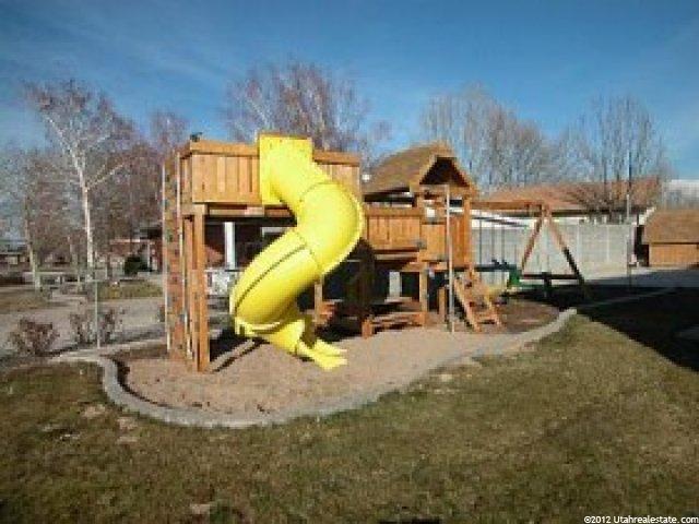 684 W 2200 N, Clinton, UT 84015 — photo 7
