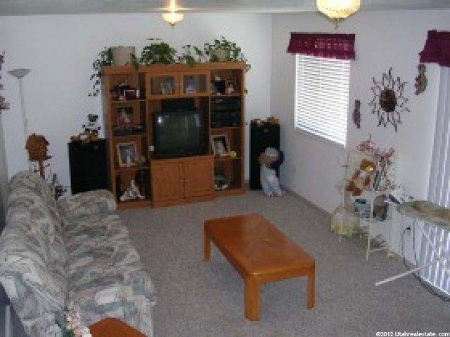 1731 N 2275 W, Clinton, UT 84015 — photo 5