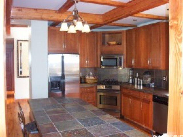 2595 E Oak Creek Dr S, Sandy, UT 84093 — photo 4