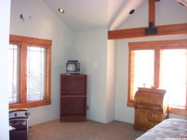 2595 E Oak Creek Dr S, Sandy, UT 84093 — photo 6