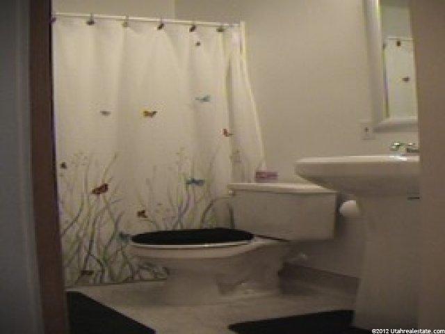 8364 Aleen Ave, Magna, UT 84044 — photo 7