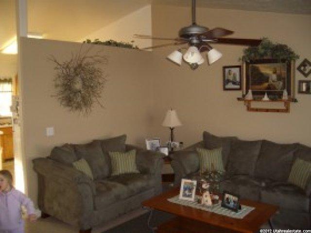 1927 N 2405 W, Clinton, UT 84015 — photo 2
