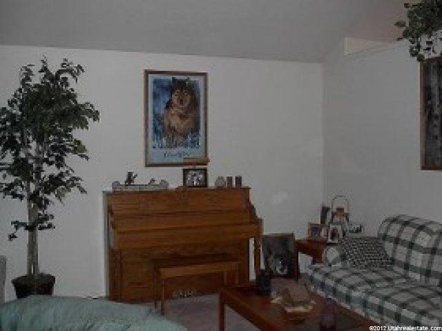 61 S 350 St W, Clearfield, UT 84015 — photo 4