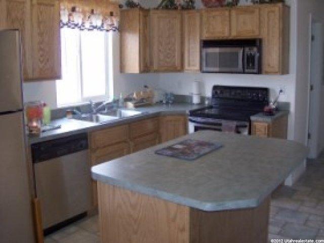 1971 W 4600 S, Roy, UT 84067 — photo 3