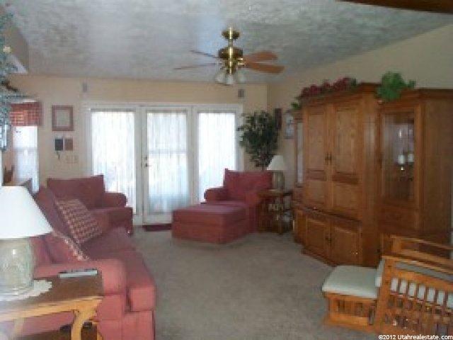 298 W 650 N, Bountiful, UT 84010 — photo 2
