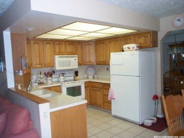 298 W 650 N, Bountiful, UT 84010 — photo 3
