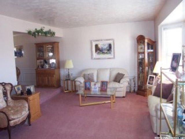 7931 Pear Tree Cir, Sandy, UT 84094 — photo 5