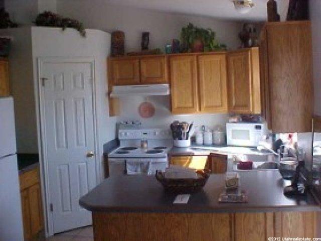 913 E 1375 N, Ogden, UT 84404 — photo 3
