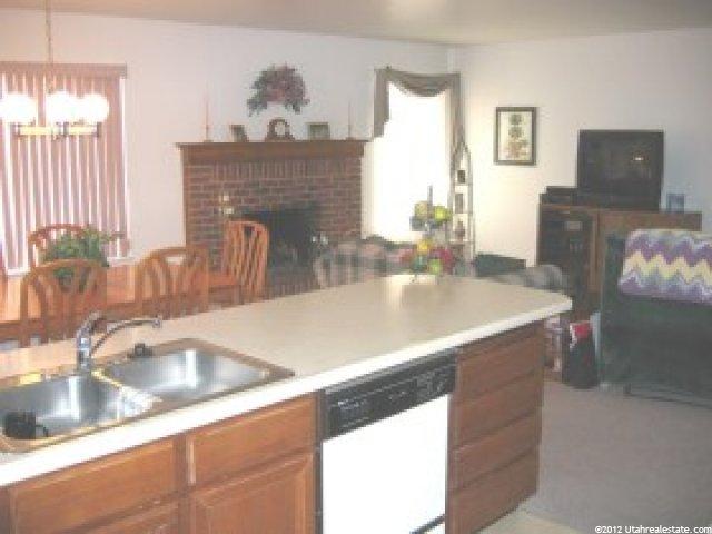 1222 Forest Ridge Rd, Sandy, UT 84094 — photo 3